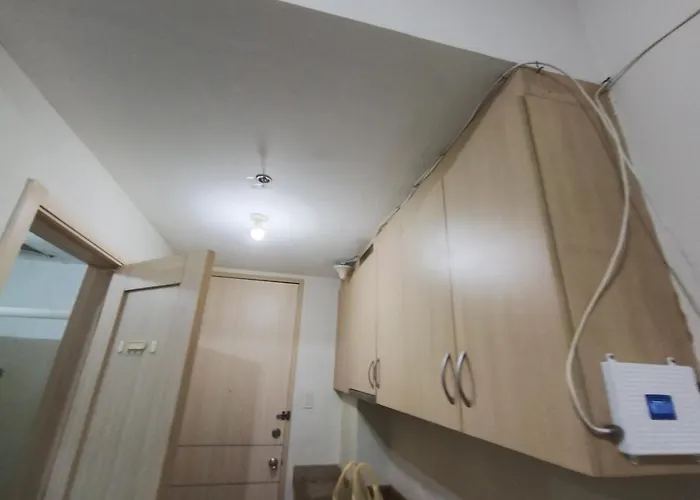 Fully Furnished 1 Bedroom Unit Apartahotel *